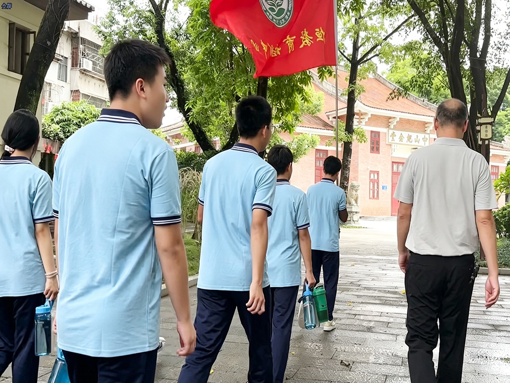 广西北海正规叛逆孩子管理学校怎么联系及择校参考
