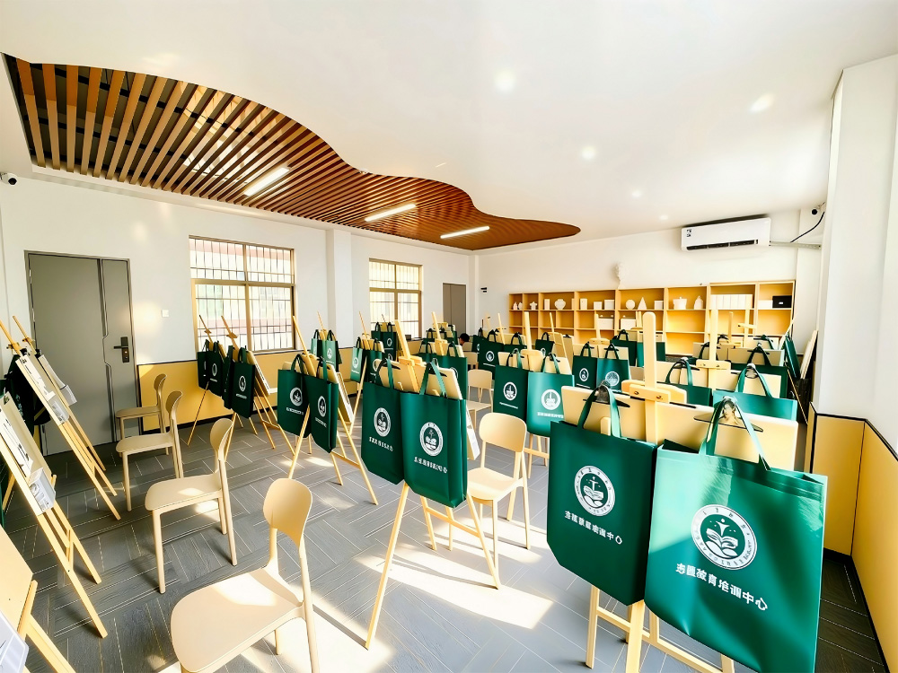广西知名的叛逆小孩管教学校业内推荐:如何为孩子找到真正有效的成长转变之路